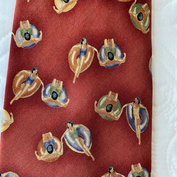 Tommy Bahama Men's Silk Necktie Red Pool Floats - Picture 2 of 4